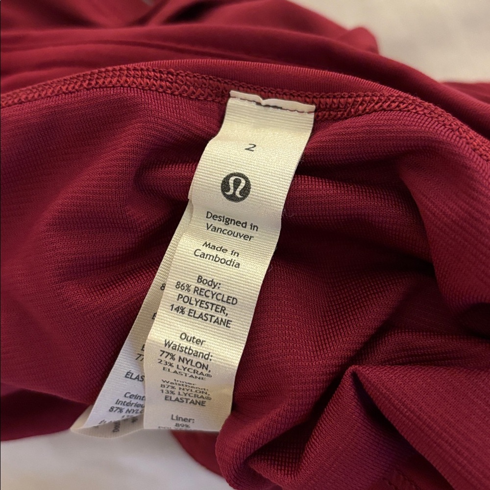 Lululemon Speed Up MR Shorts Lined graphic size 2 Pomegranate - Picture 8 of 8